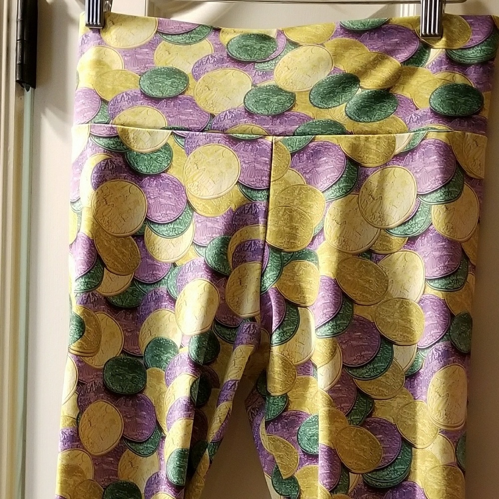 Mardi Gras Doubloon Leggings